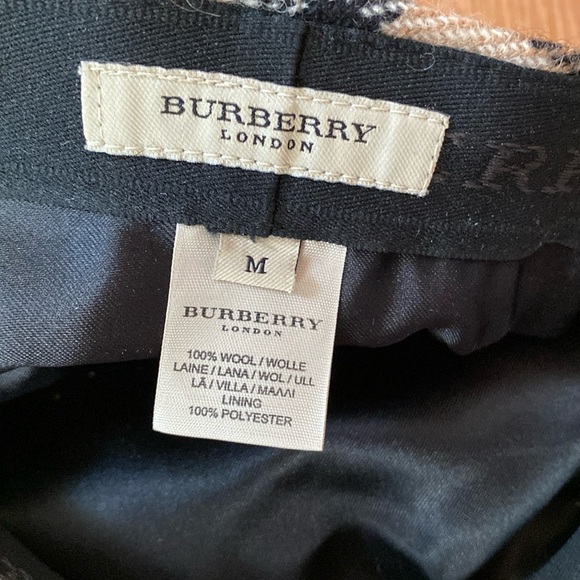 ❤️ Burberry Authentic Iconic Plaid Hat Cap Size Medium NWOT - Picture 5 of 9